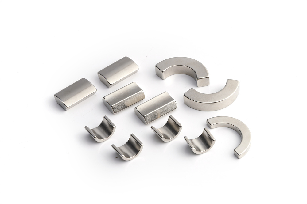 arc magnet