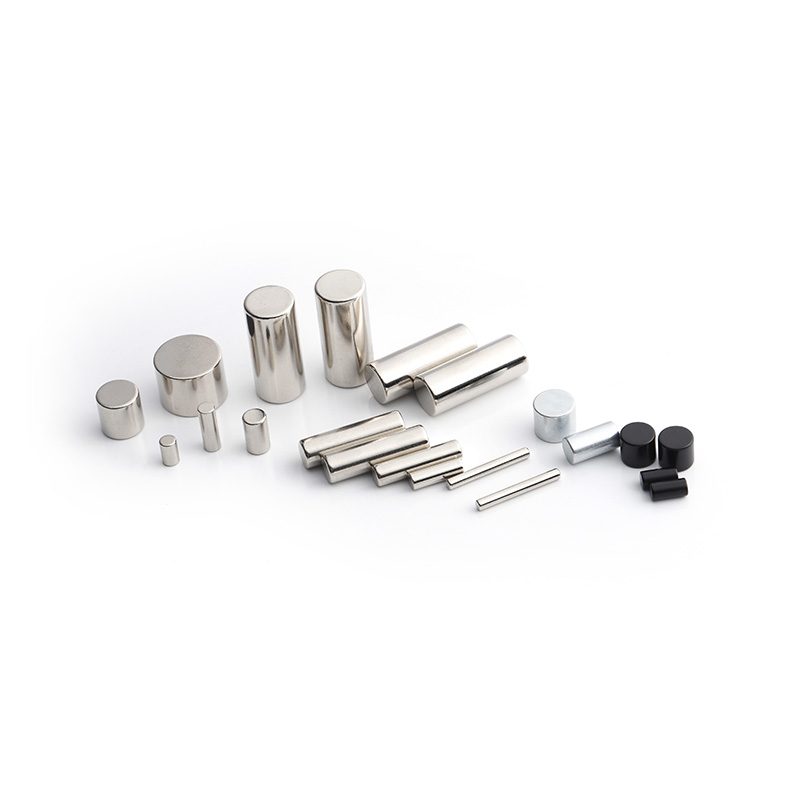 Nickel-plated neodymium block magnets in assorted sizes on a white background Nickel-plated neodymium block magnets in assorted sizes on a white background